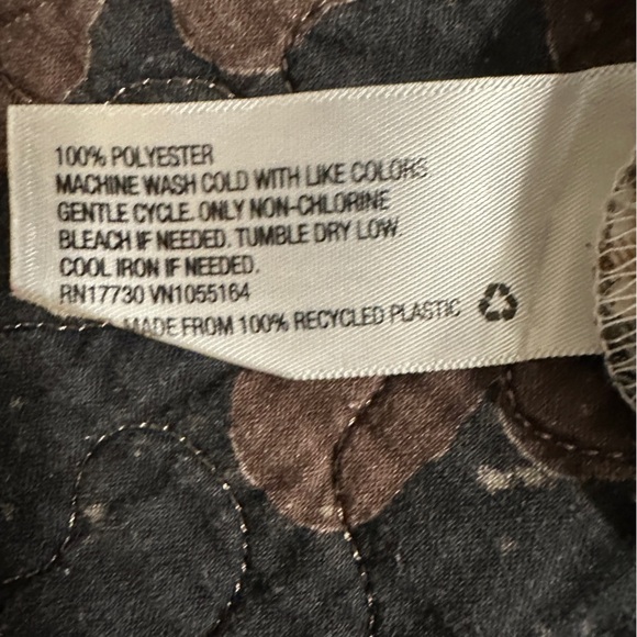 A new day sheer long sleeve blouse size large. - Picture 5 of 7